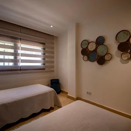 Luxury At Lomas Del Rey, Puente Apartmán Marbella