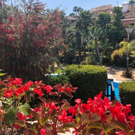 Luxury At Lomas Del Rey, Puente