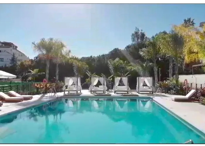Luxury At Lomas Del Rey, Puente Apartment *