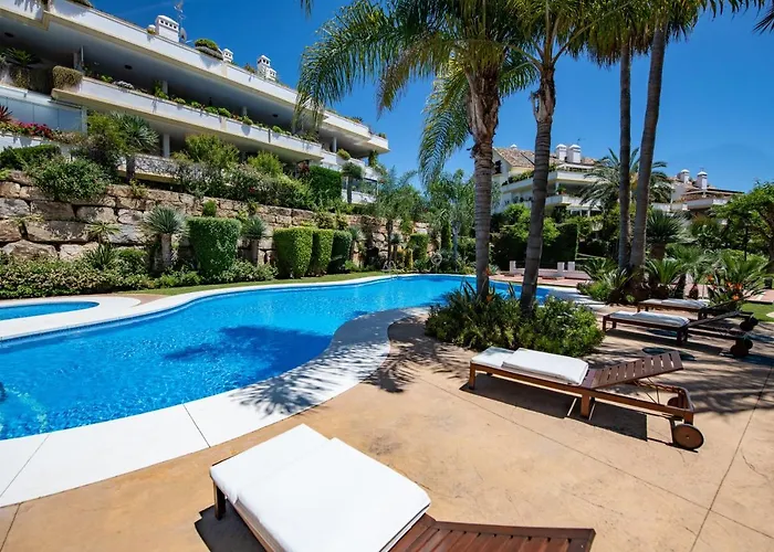 Luxury At Lomas Del Rey, Puente Apartamento Marbella