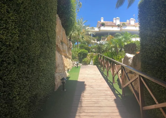 Daire Luxury At Lomas Del Rey, Puente Marbella
