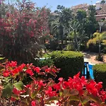 Luxury At Lomas Del Rey, Puente